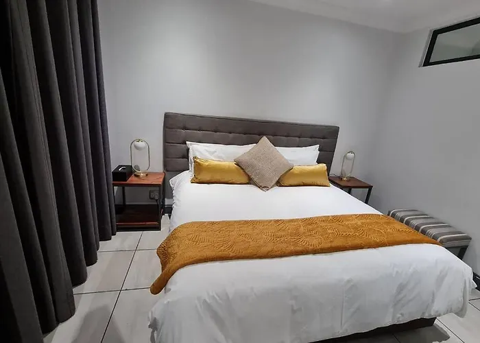 Upmarket One-Bedroom Apartment At Menlo Park